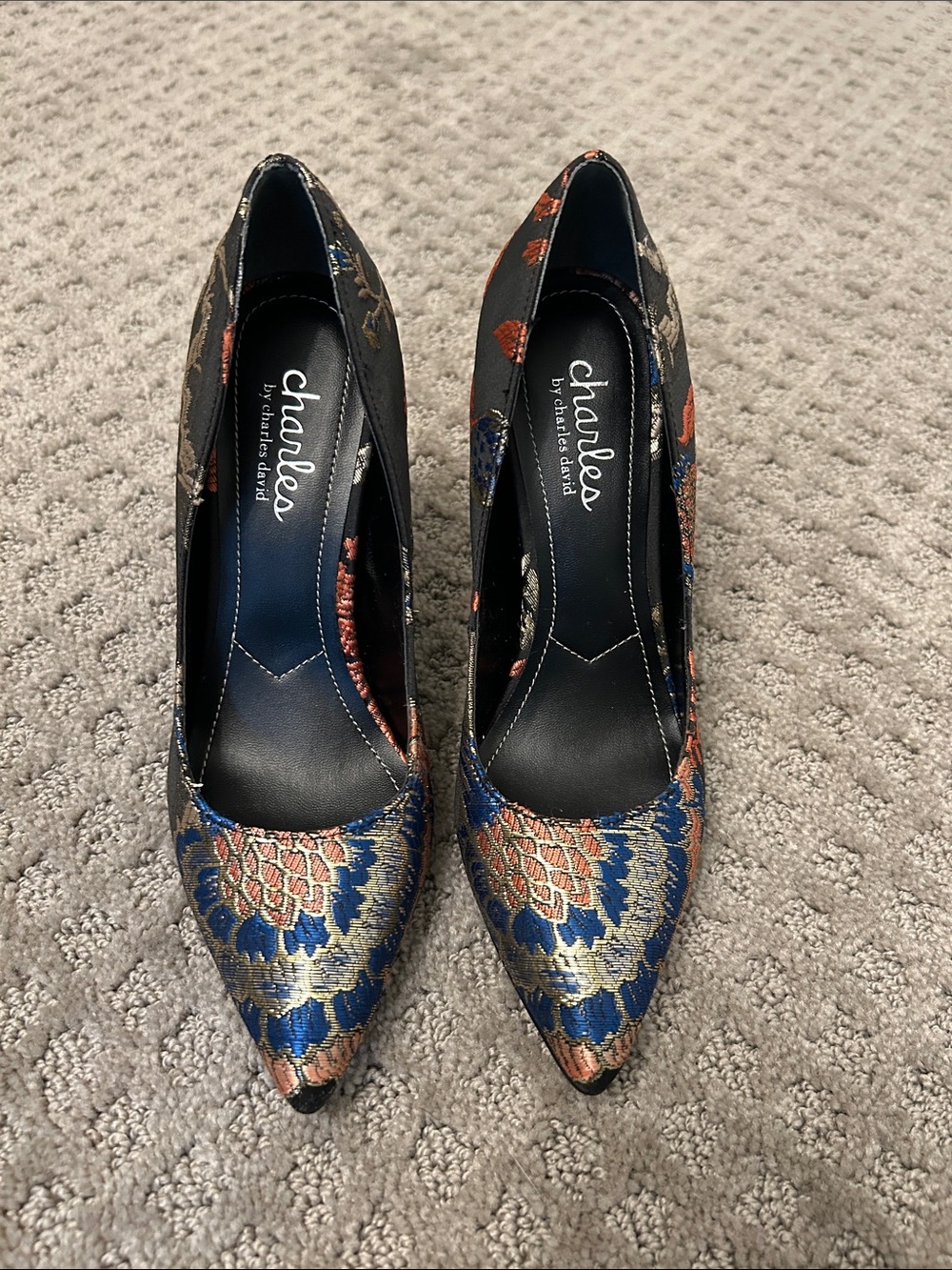 Charles by Charles David Blue and Copper Floral Jacquard Pointed Pumps